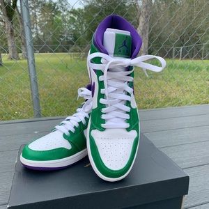 Nike Air Jordan 1 Mid Incredible Hulk 554724-300 sz 9 Green/Court Purple KB